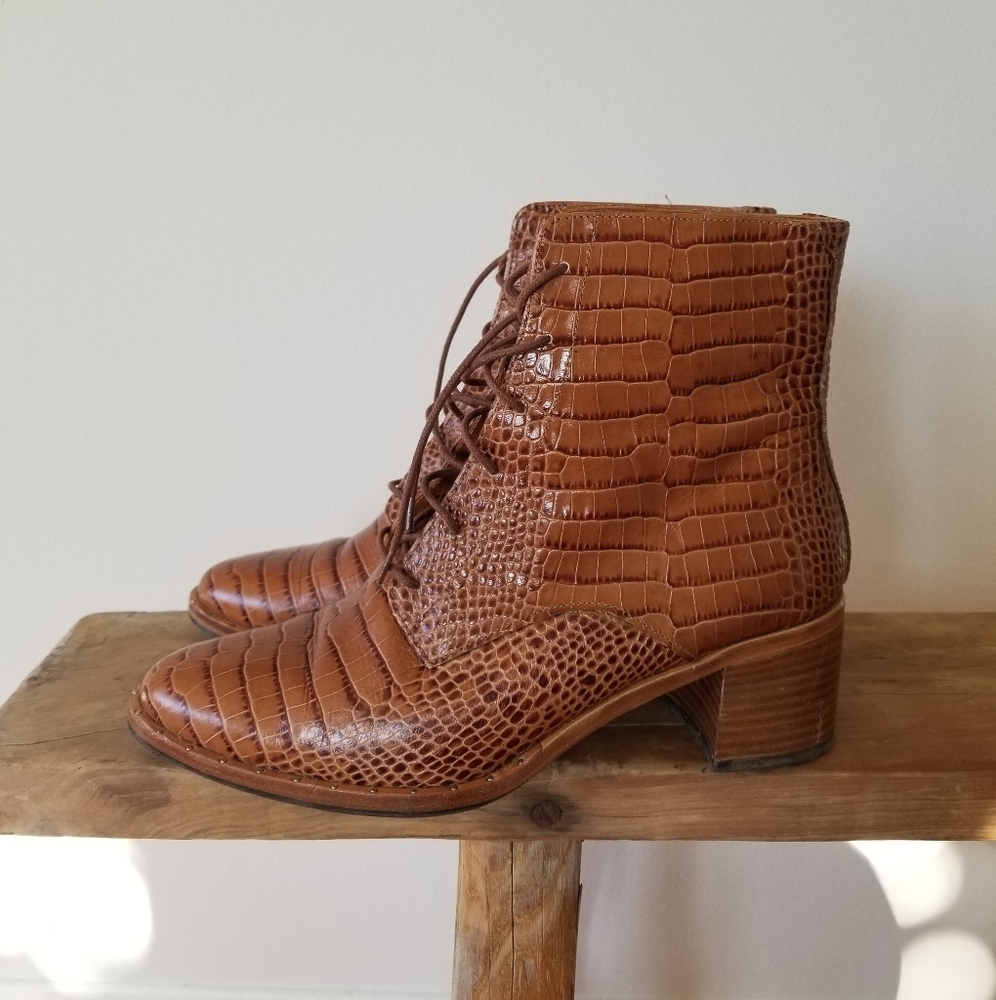 Freda Salvador Ace Bootie in Almond Croc in 6.5